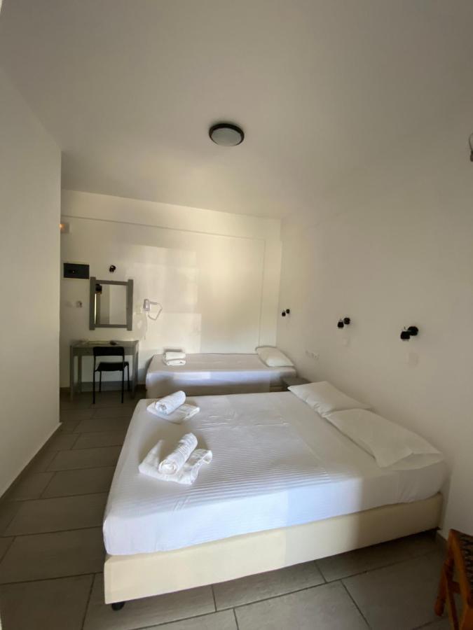 Deep Blue Rooms & Apartments Mylopotas Luaran gambar