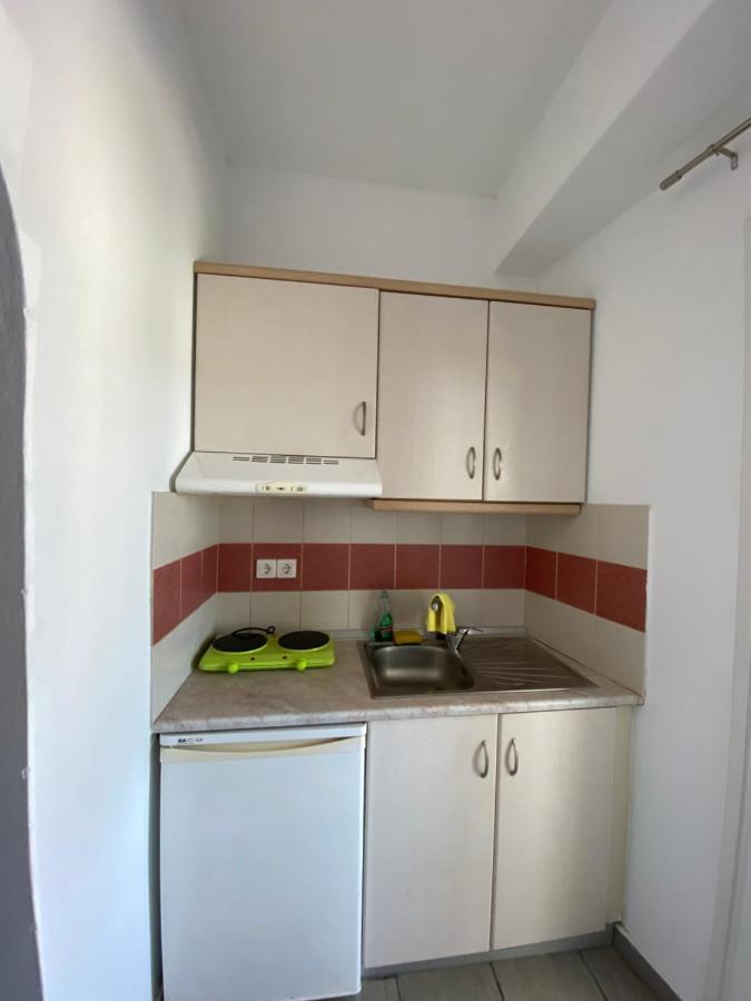 Deep Blue Rooms & Apartments Mylopotas Luaran gambar