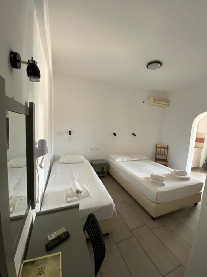 Deep Blue Rooms & Apartments Mylopotas Luaran gambar