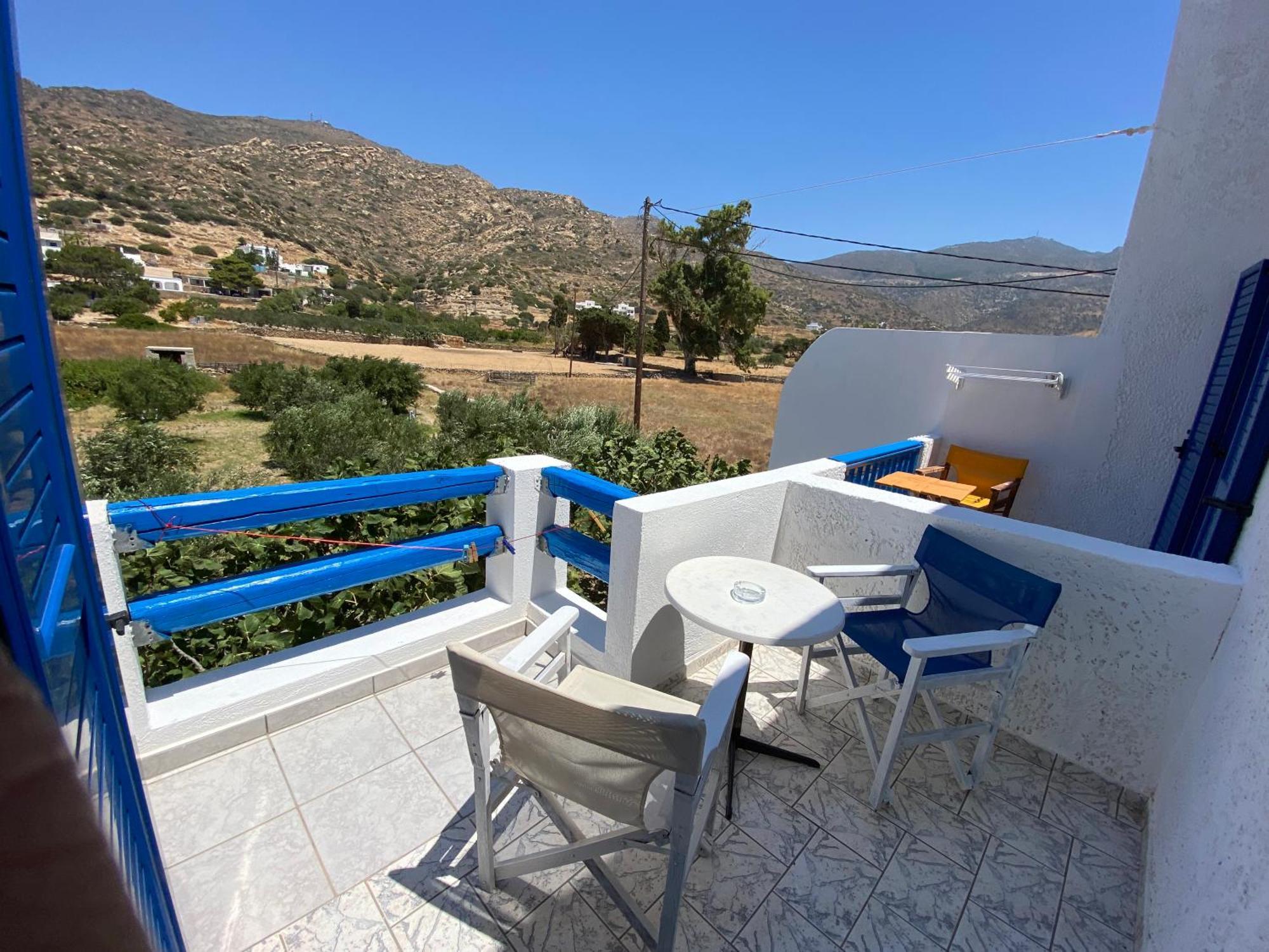 Deep Blue Rooms & Apartments Mylopotas Luaran gambar