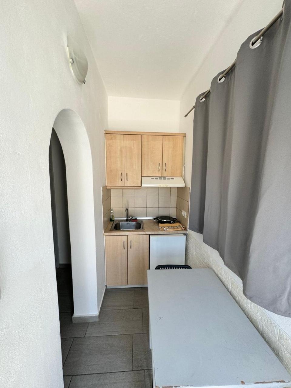 Deep Blue Rooms & Apartments Mylopotas Luaran gambar
