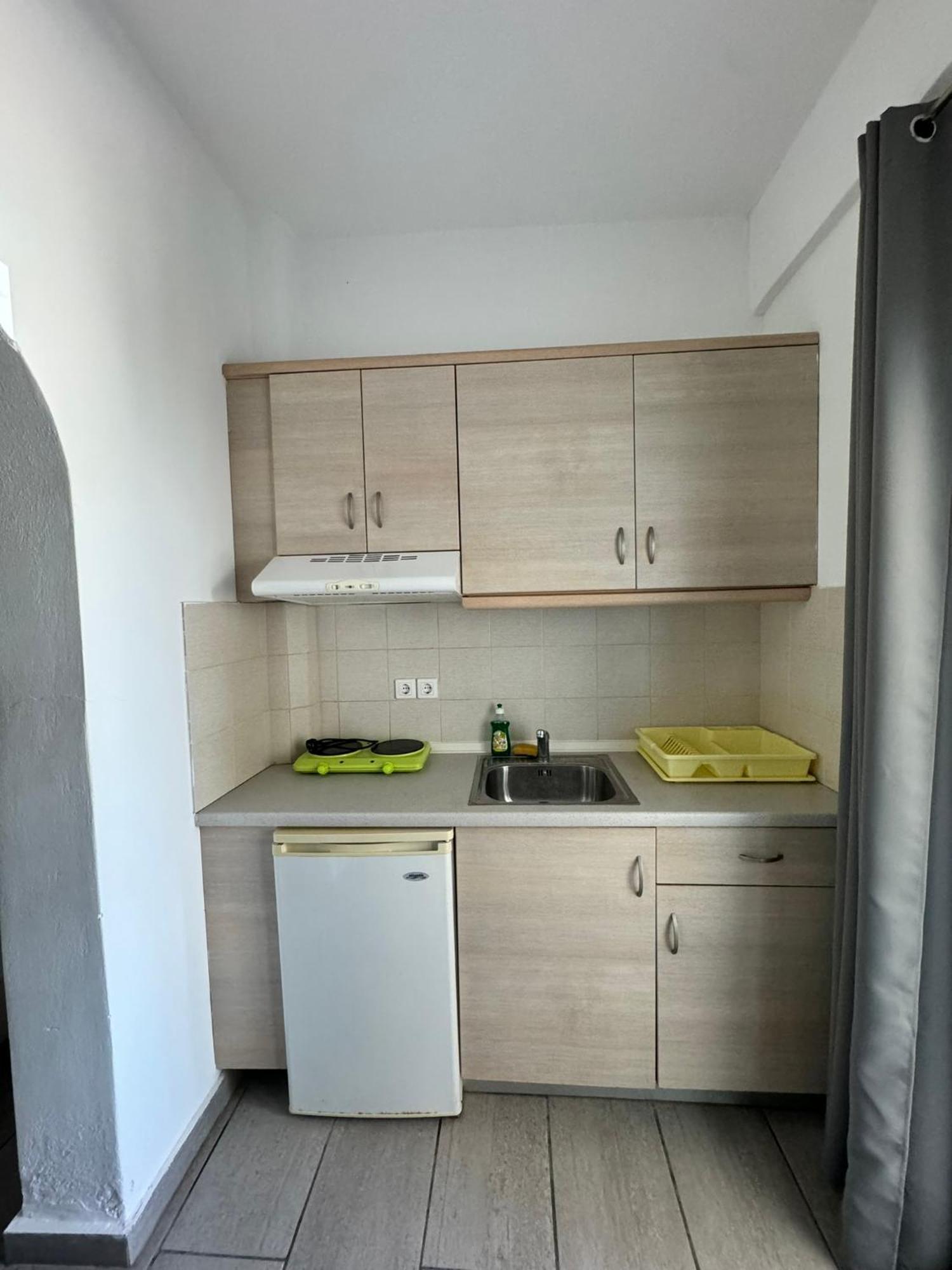 Deep Blue Rooms & Apartments Mylopotas Luaran gambar